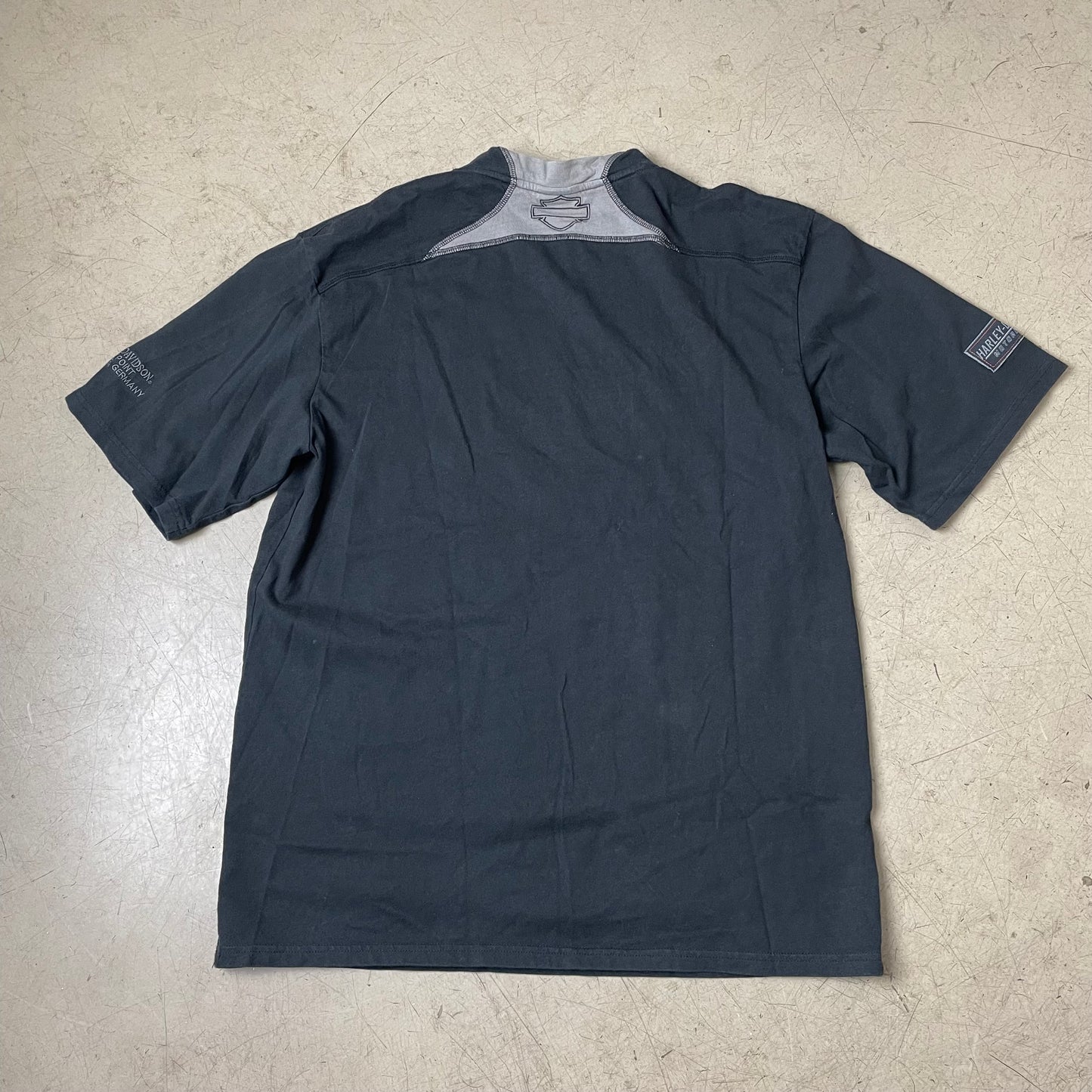 (XL) Harley Davidson Logo Stick Tshirt schwarz grau