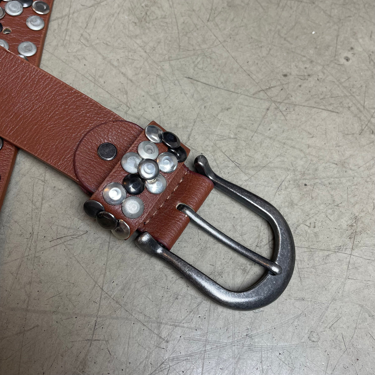 Vintage Studded Ledergürtel Silber braun 120cm