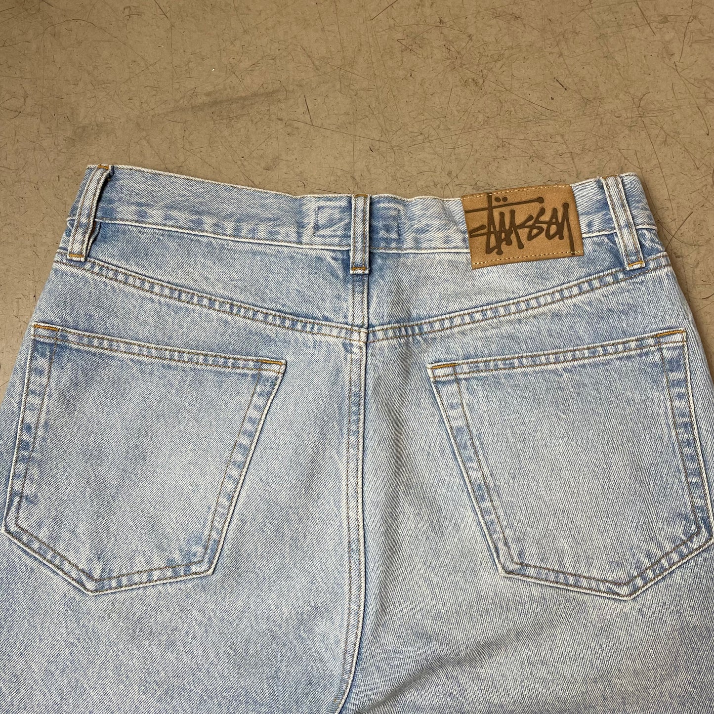 (M) Stüssy Jeanshose Denim straight cut hellblau W30