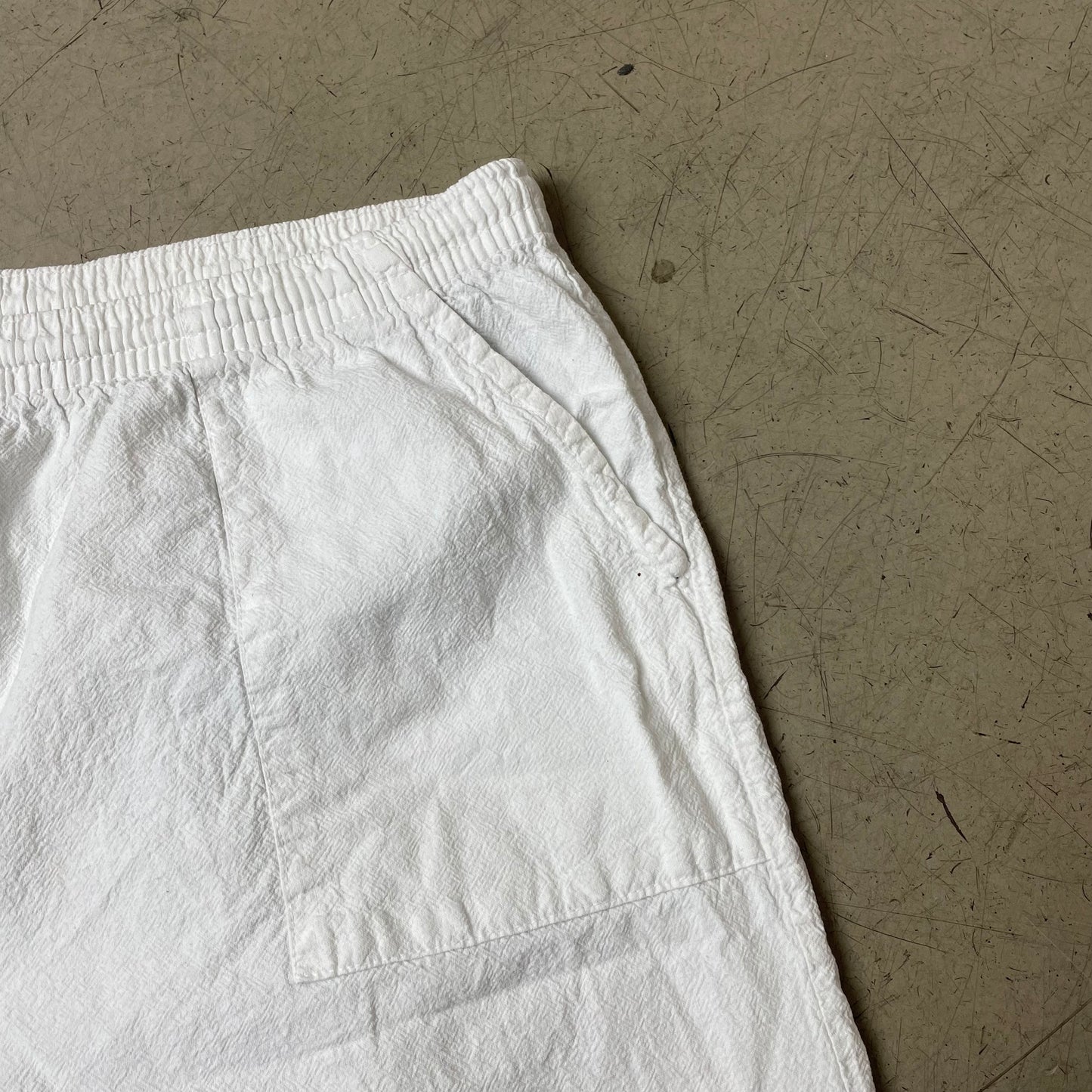(L) 1980s Front Pocket Cotton Gym Track Shorts weiß
