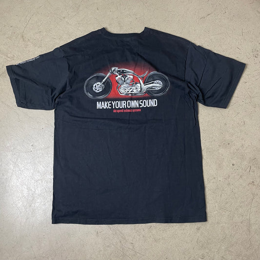 (L) Akrapovic Exhaust System Choppers Tshirt schwarz