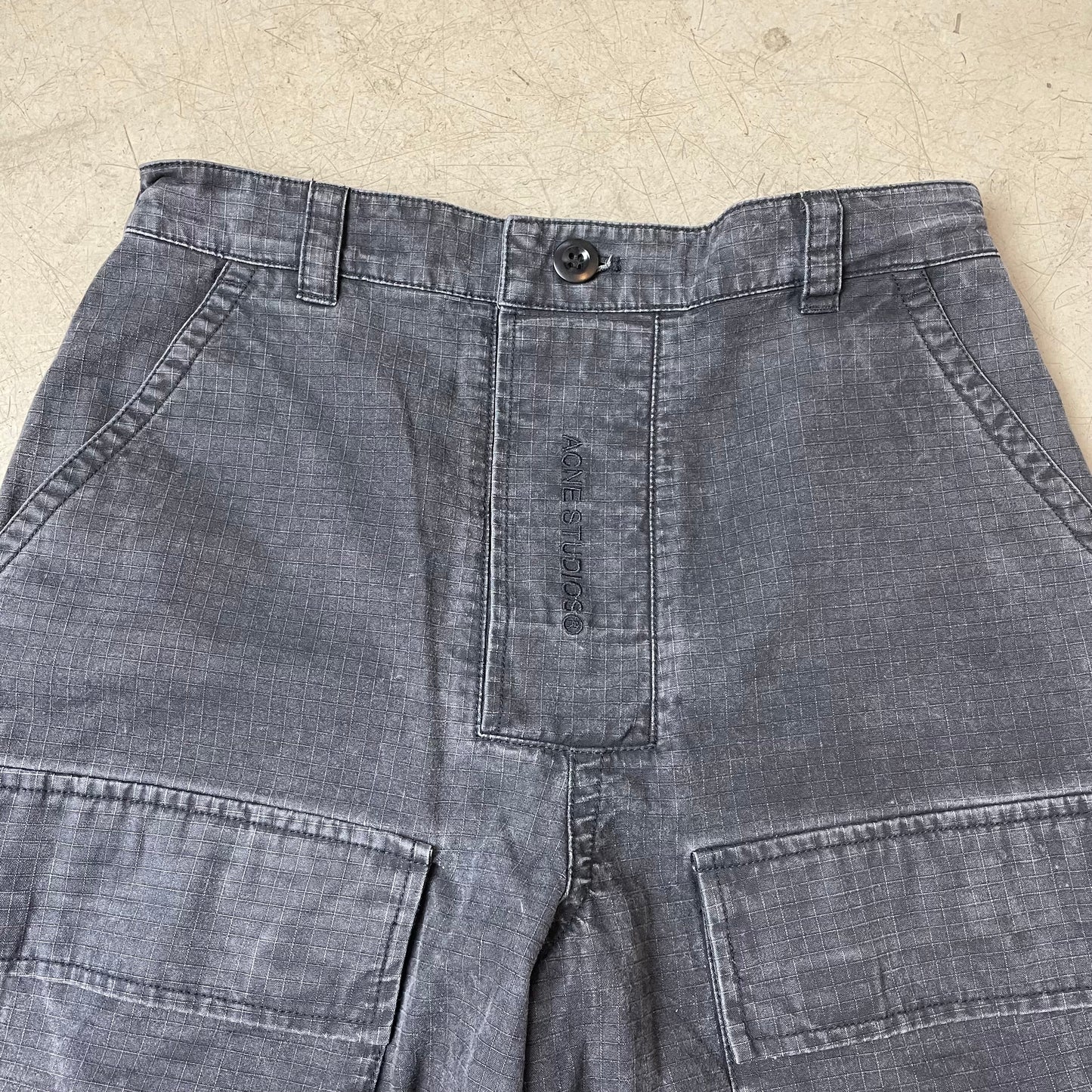 (M) Acne Studios Heavy Cargo Pants washed grau 46