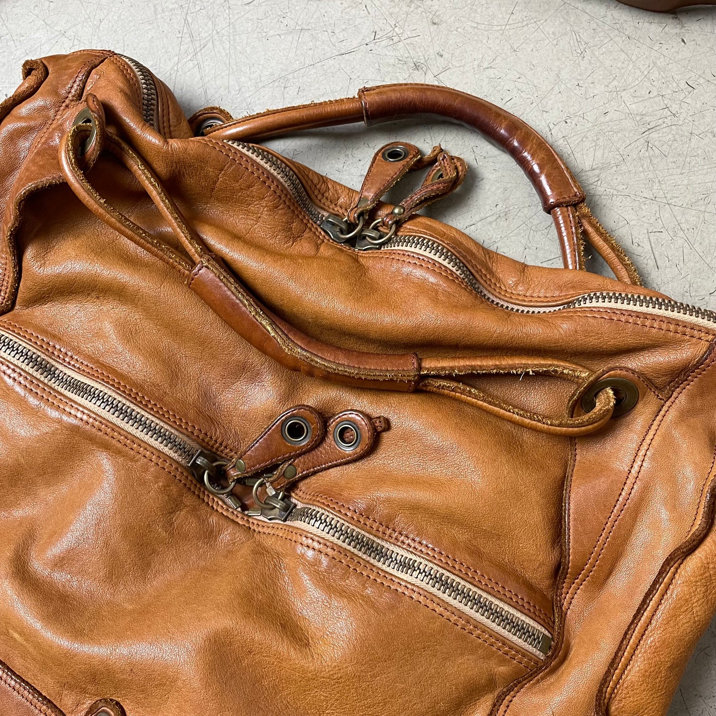 Leather Side Bag Leder Umhängetasche congnac braun