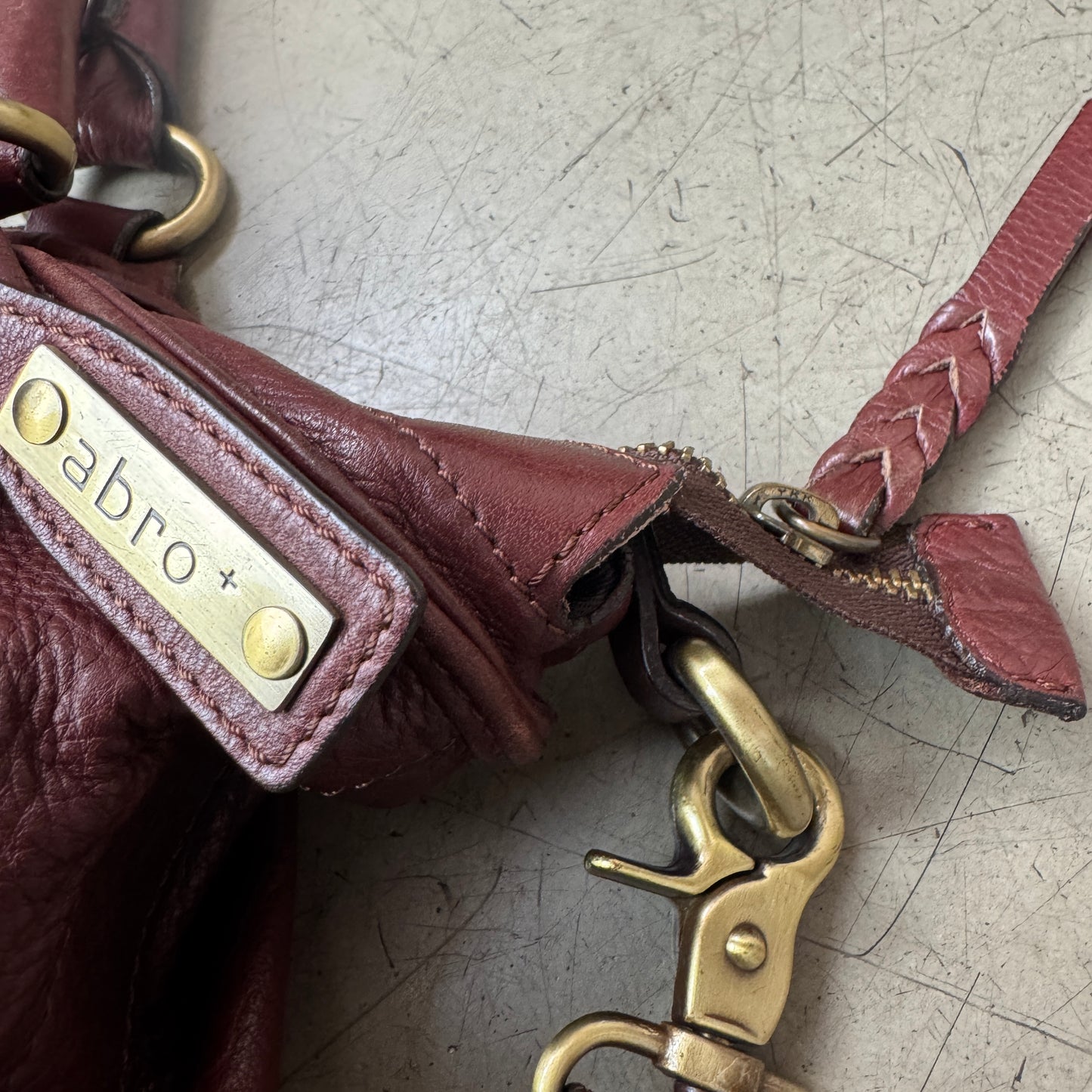 Abro Leder Umhänge-Tasche dunkelrot Burgundy
