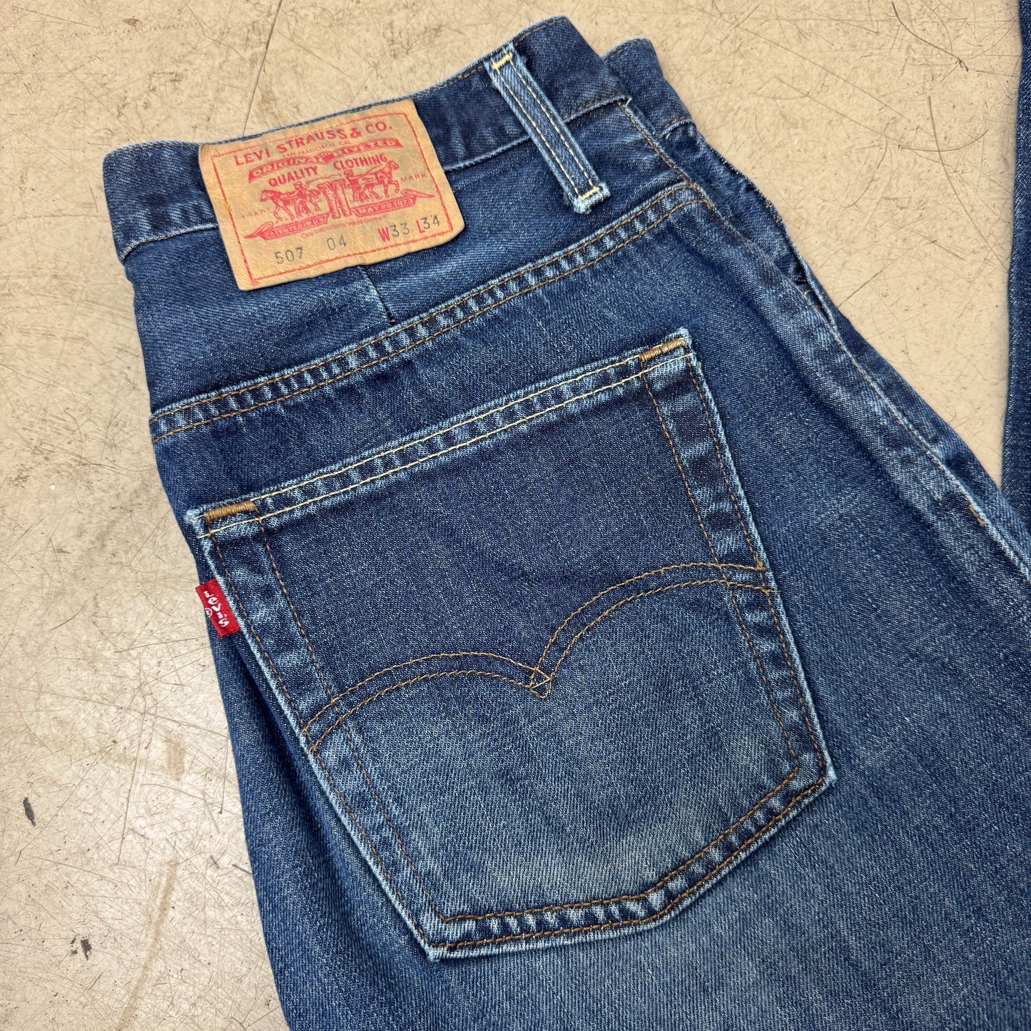 (M-L) Levi’s 507 04 Bootcut Jeanshose W33/L34
