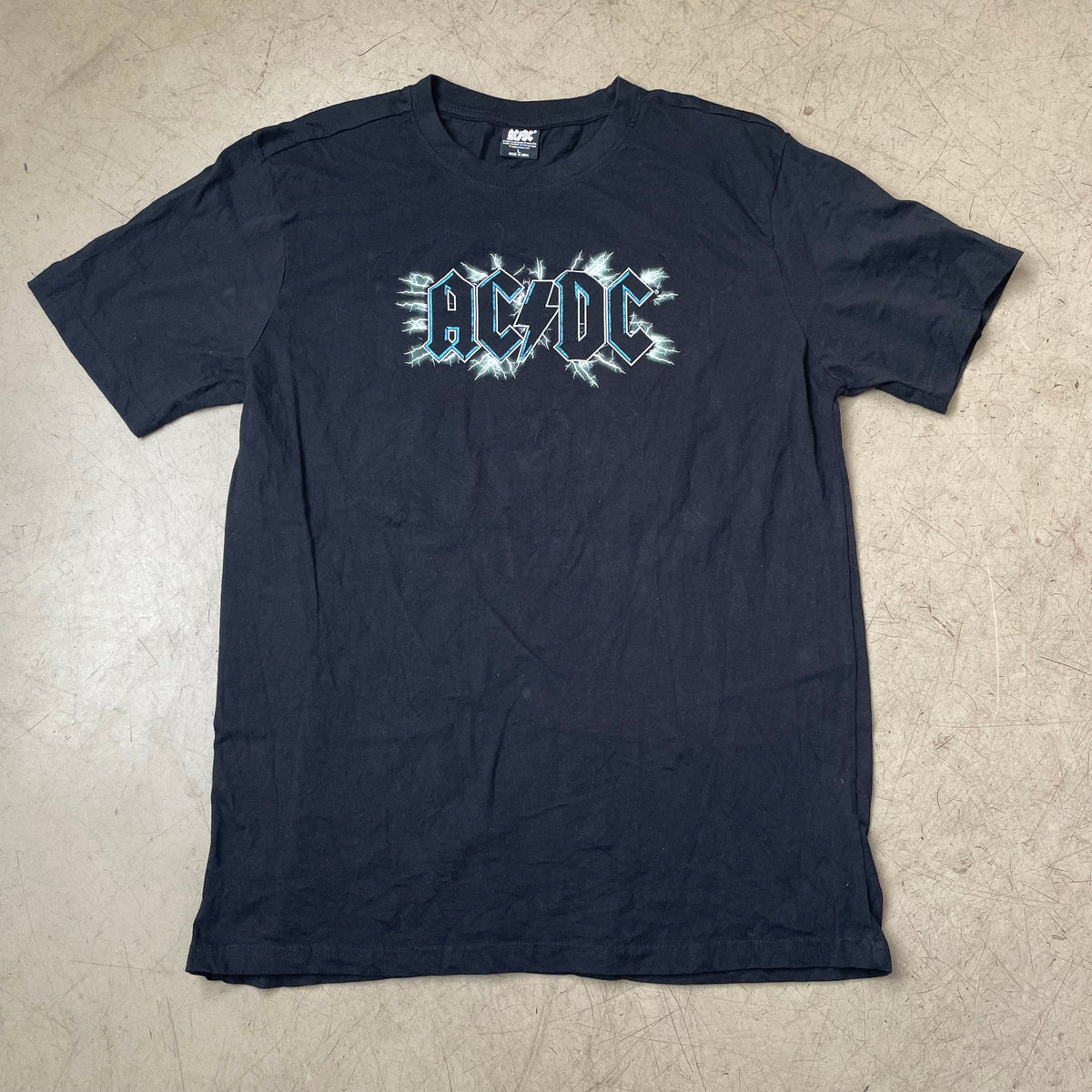 (L) Acdc Band Tour Tshirt schwarz for those about to Rock