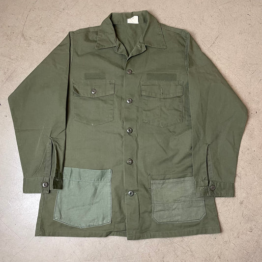 (L) 1980s OG507 US Army Hemd grün