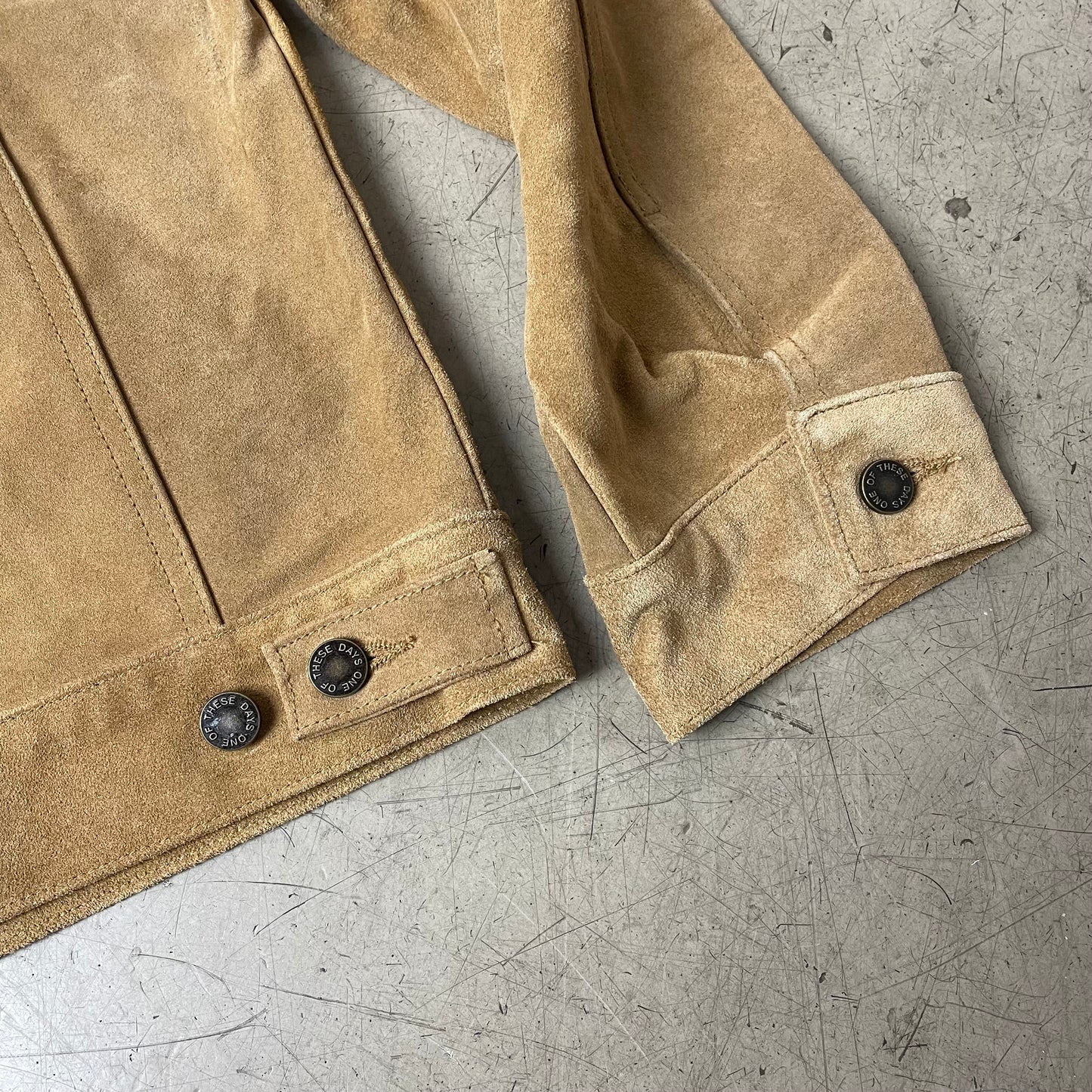 (L) One of These Days Suede Wildleder Trucker Lederjacke Western Cowboy braun