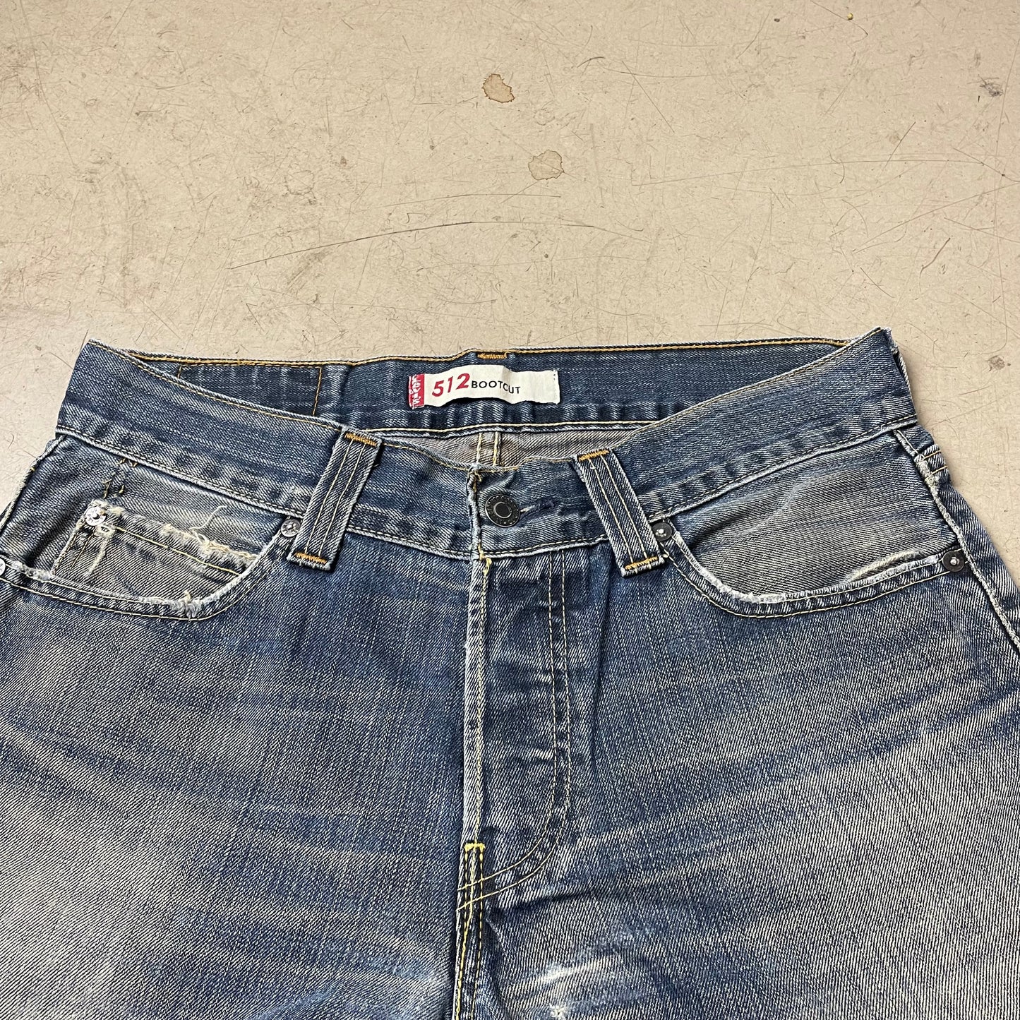 (M) 512 Levi’s Bootcut Jeanshose faded Navy blau W32L34