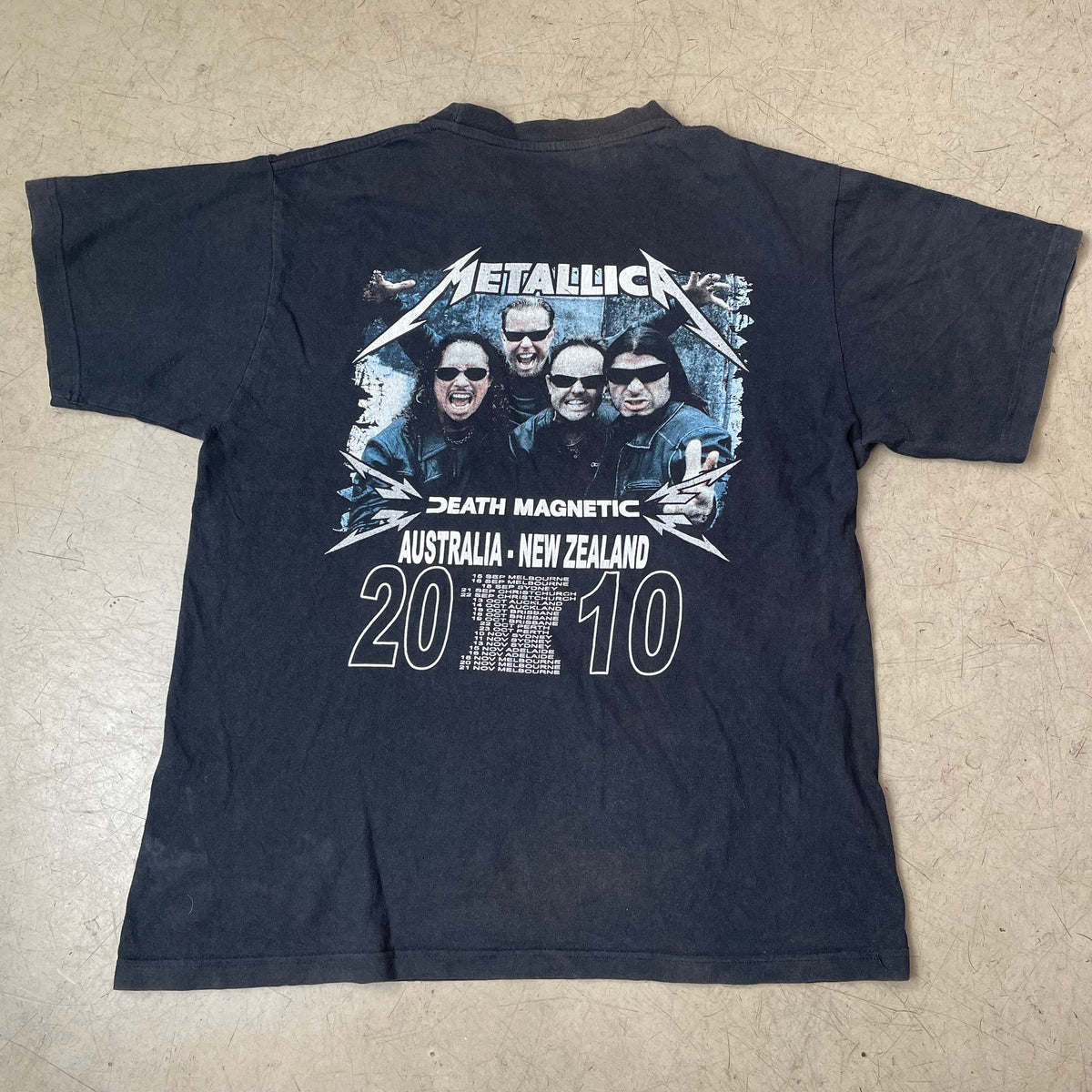 (XL) Metallica 2010 Death Magnetic Band Tour Tshirt schwarz