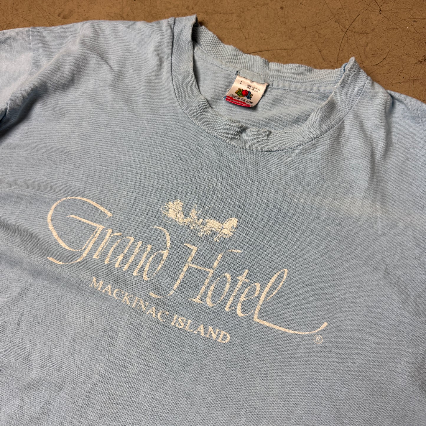 (L) 1990s Grand Hotel Souvenir Tshirt Single Stitch Hellblau