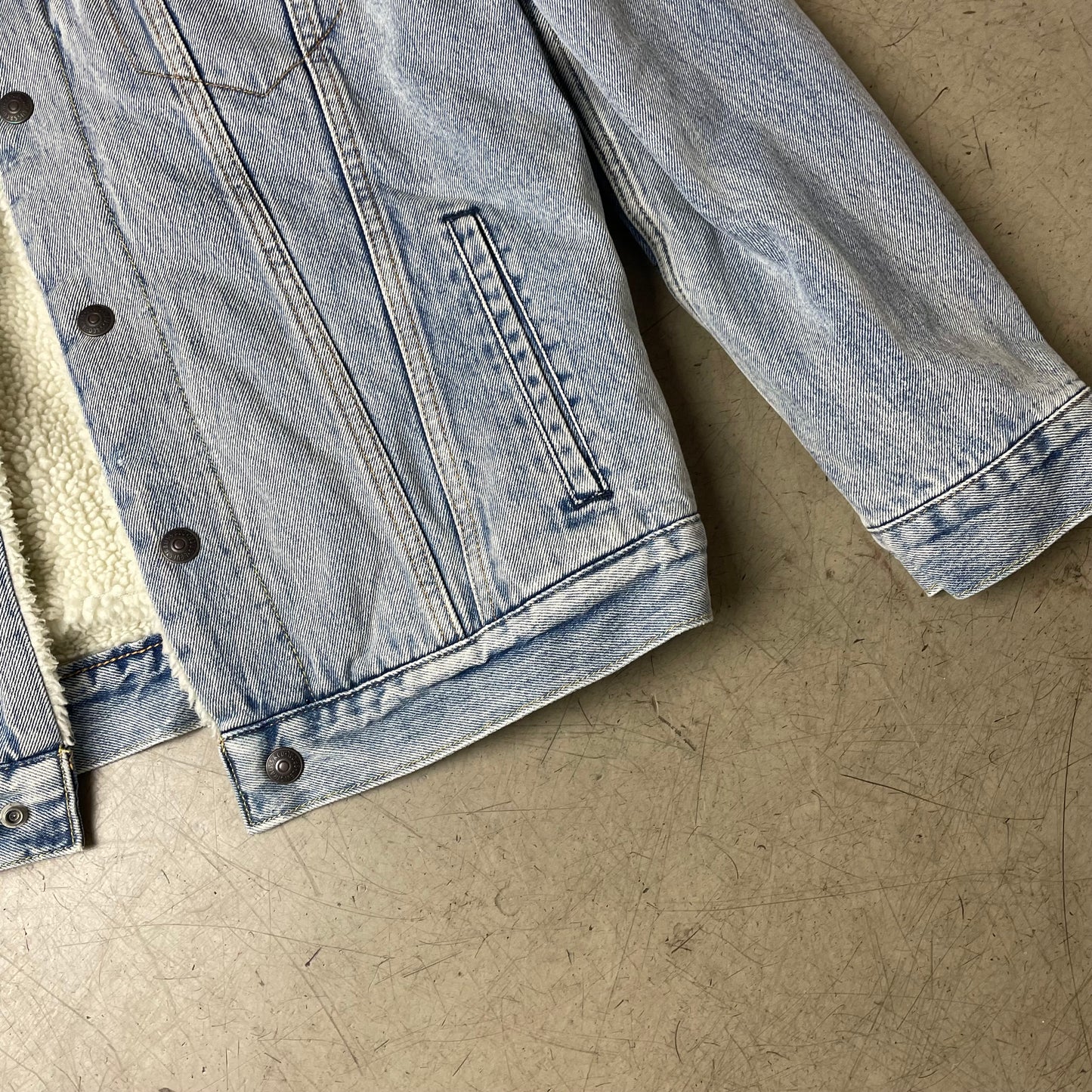 (L) Levi’s Sherpa Denim Jacket Jeansjacke gefüttert hellblau