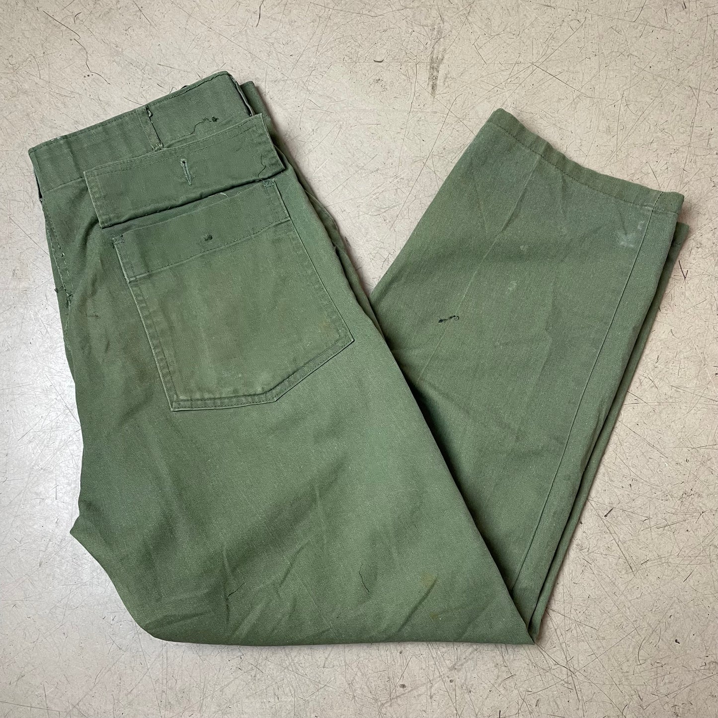 (L) US Army Front Pocket Utility Fatigue Pants faded olivgrün W34L29