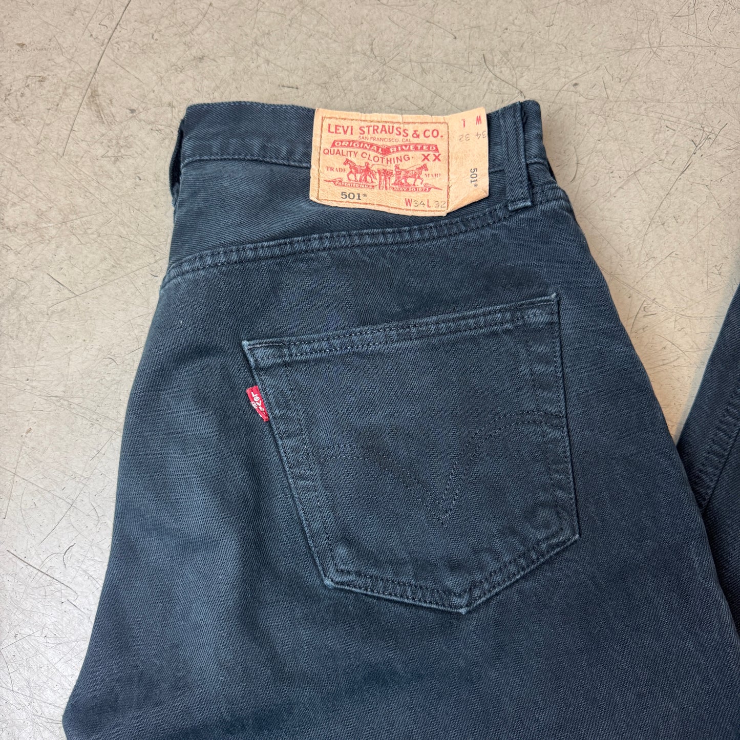 (L) Levi’s 501 Jeanshose schwarz W34/L32