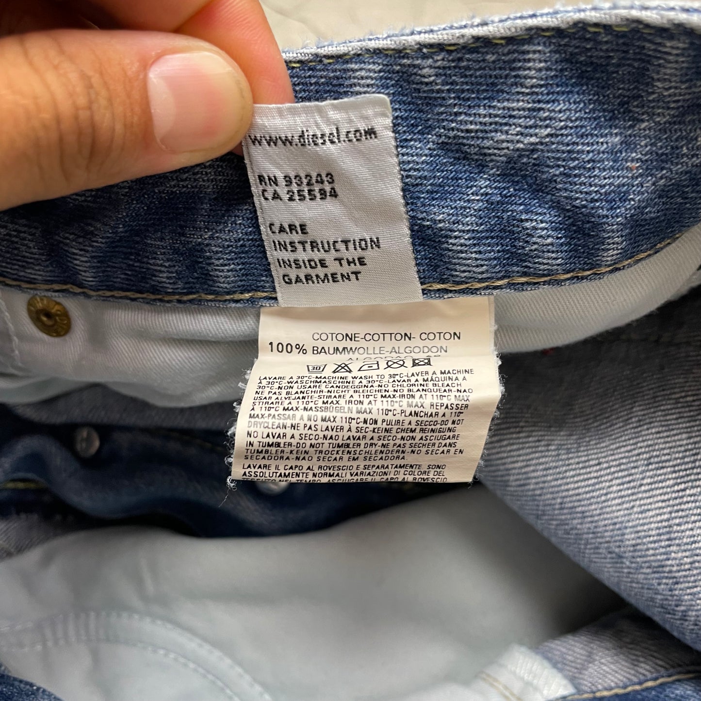 (M) 2000s Diesel Jeanshose faded hellblau W32