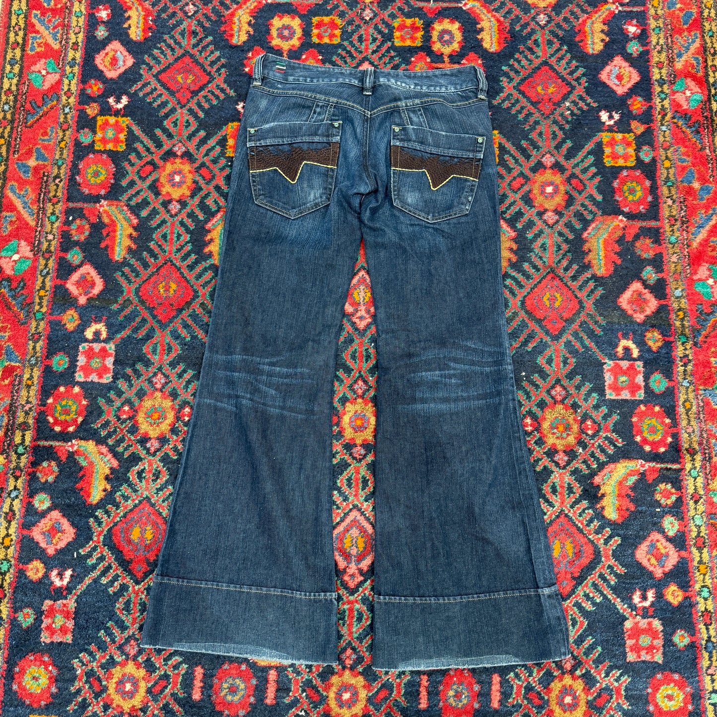 (M) RARE DIESEL FLARED JEANSHOSE