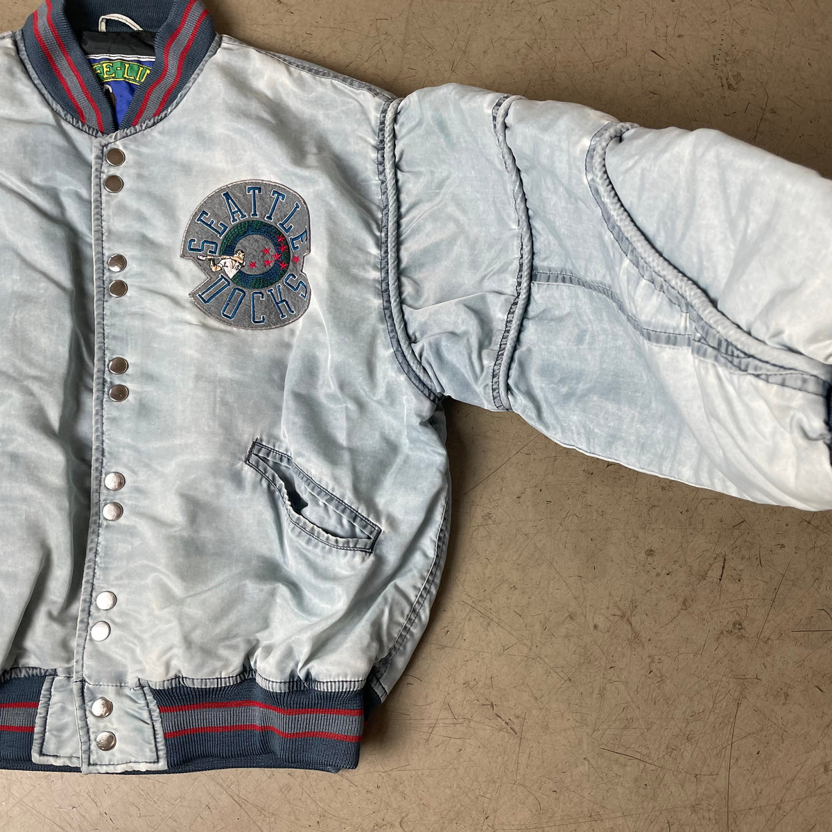 (S-M) 1980s Life Line Seattle Docks Satin Bomberjacke grau blau