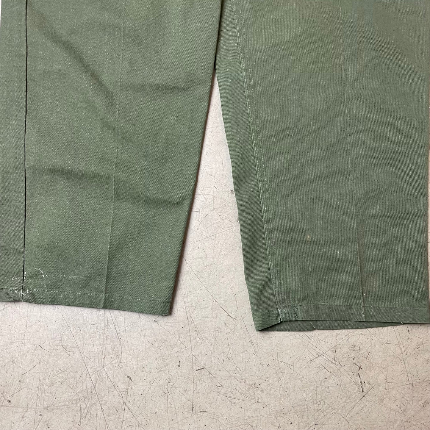 (M-L) US Army Front Pocket Utility Fatigue Pants olivgrün