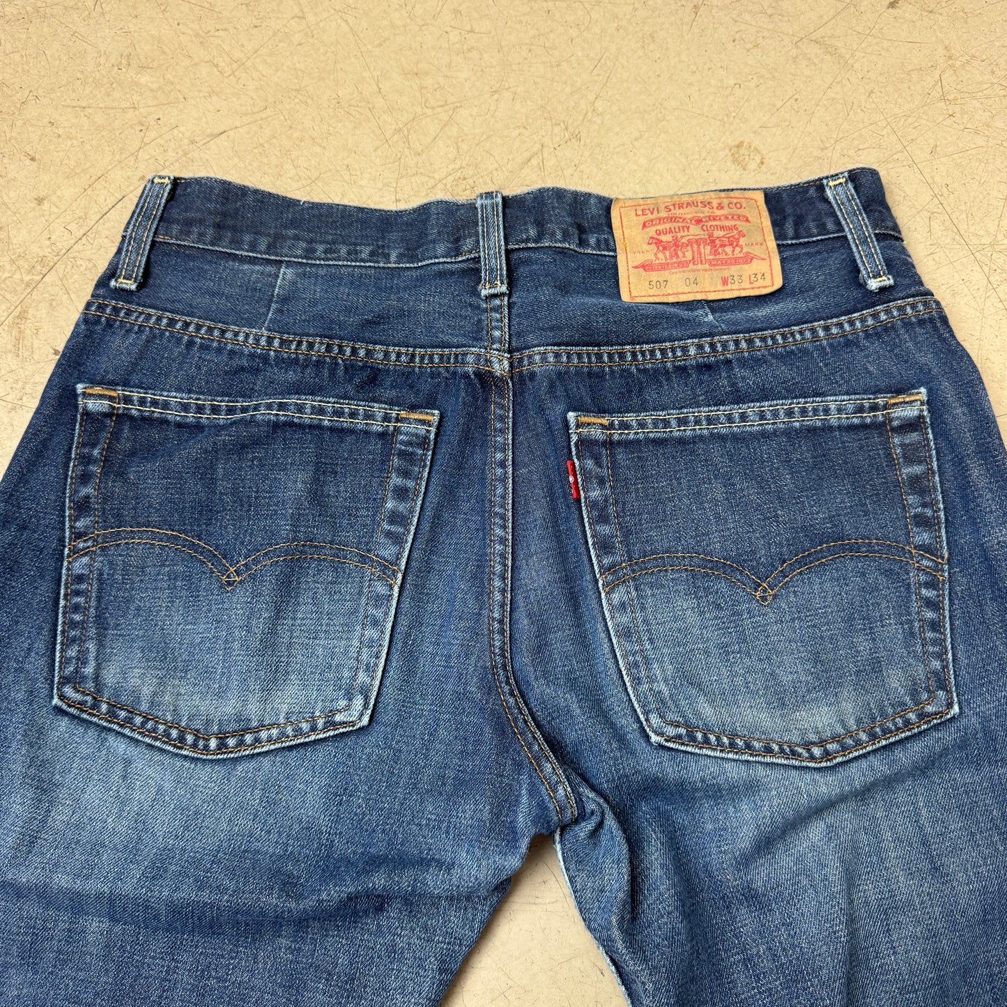 (M-L) Levi’s 507 04 Bootcut Jeanshose W33/L34