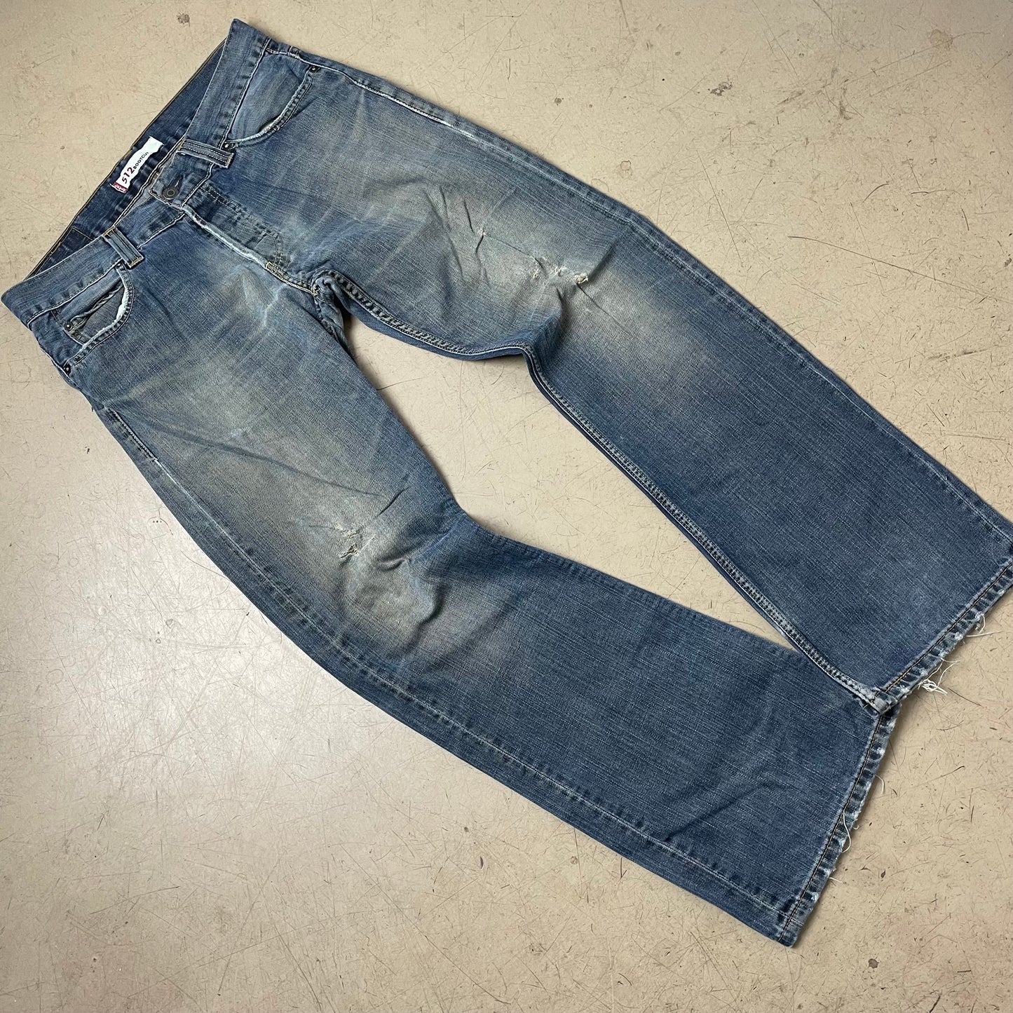 (L) Levi’s 512 Bootcut Jeanshose faded blau W32/L32