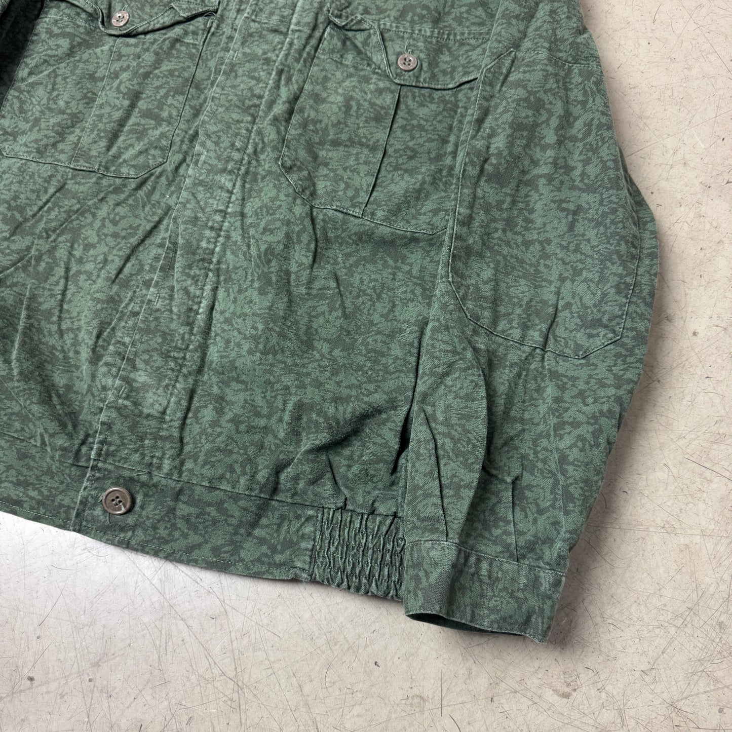 (M-L) Army Tarn Camo Jacket