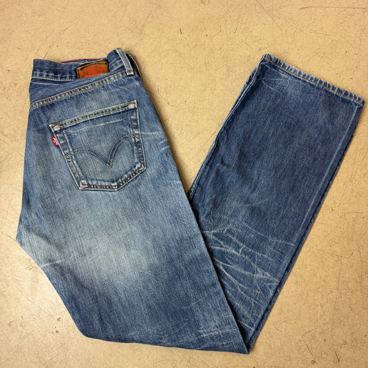 (L) Faded Levi’s 501 Jeanshose blau W34/L34