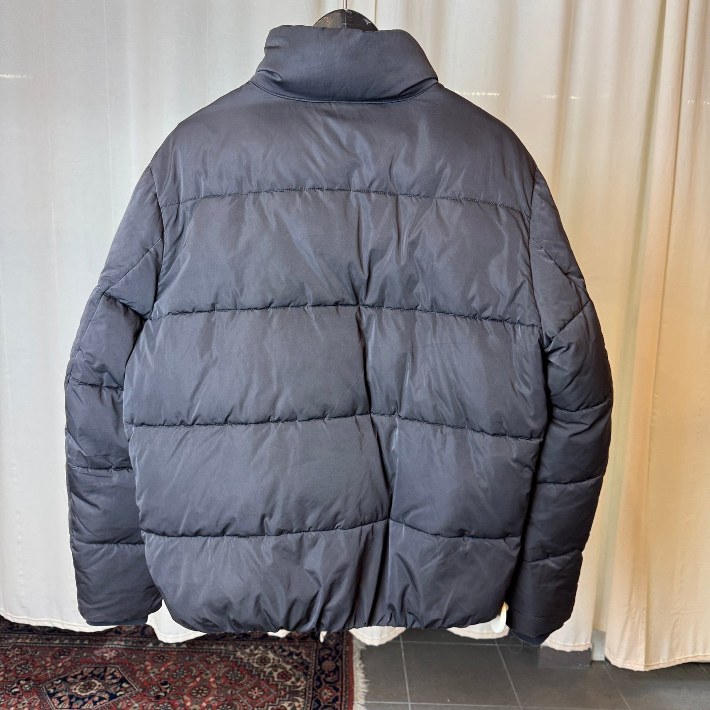 (L) TOMMY HILFIGER PUFFER JACKET